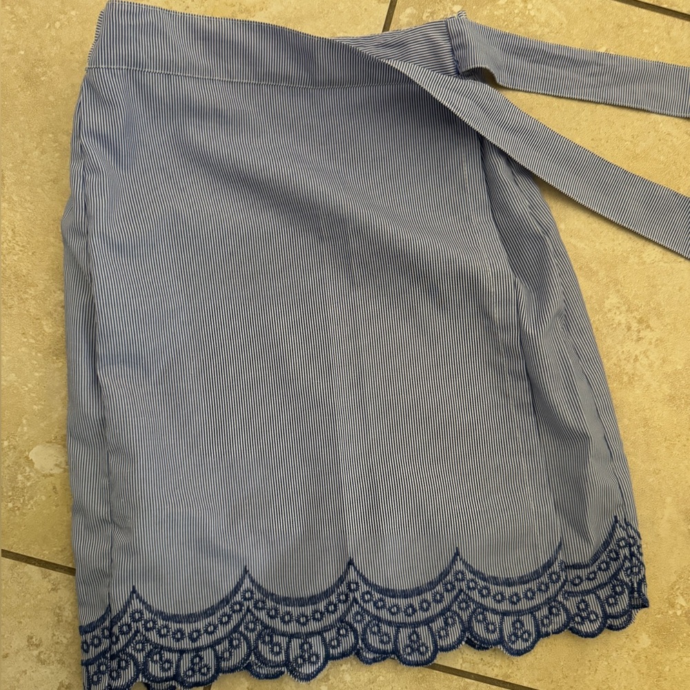 Mini skirt - Picture 3 of 5